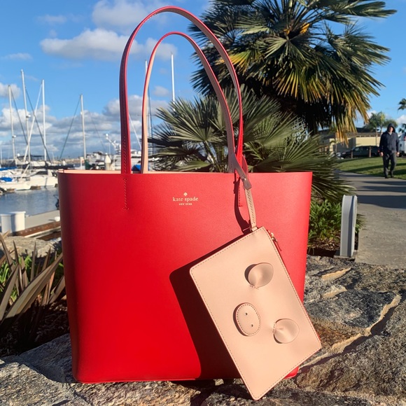 kate spade Handbags - Kate Spade “Year of the Pig” Leather Tote